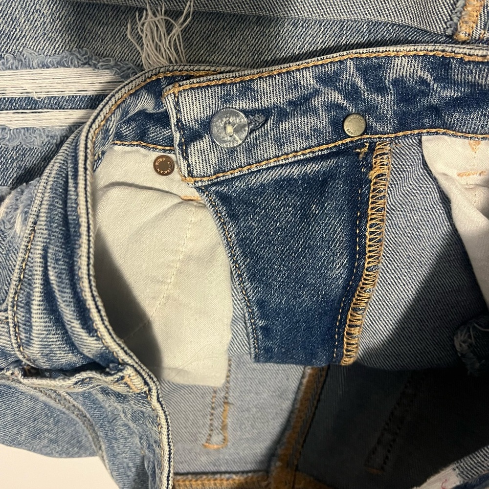 AE Mom Shorts - Picture 6 of 11